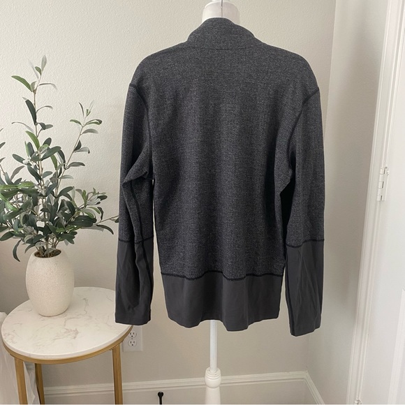 Men’s Lululemon speed 1/2 zip pullover - Picture 2 of 5
